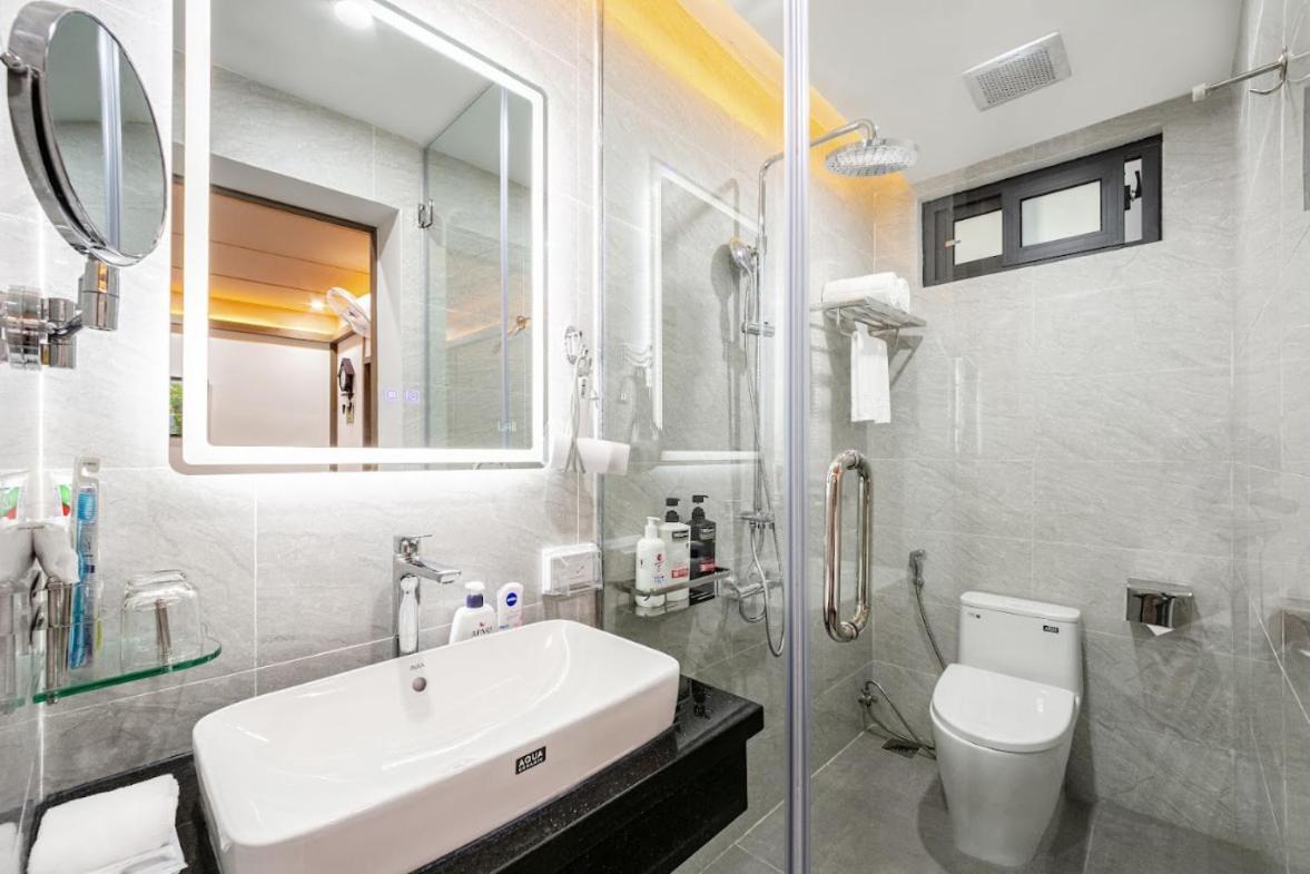 A25 Hotel - 21 Nghia Tan ハノイ市 エクステリア 写真