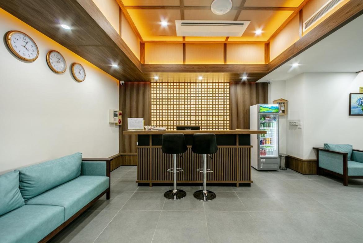 A25 Hotel - 21 Nghia Tan ハノイ市 エクステリア 写真